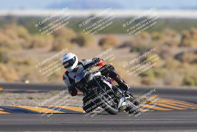 media/Nov-06-2023-Moto Forza (Mon) [[ce023d0744]]/3-Intermediate Group/Session 5 (Turn 4)/